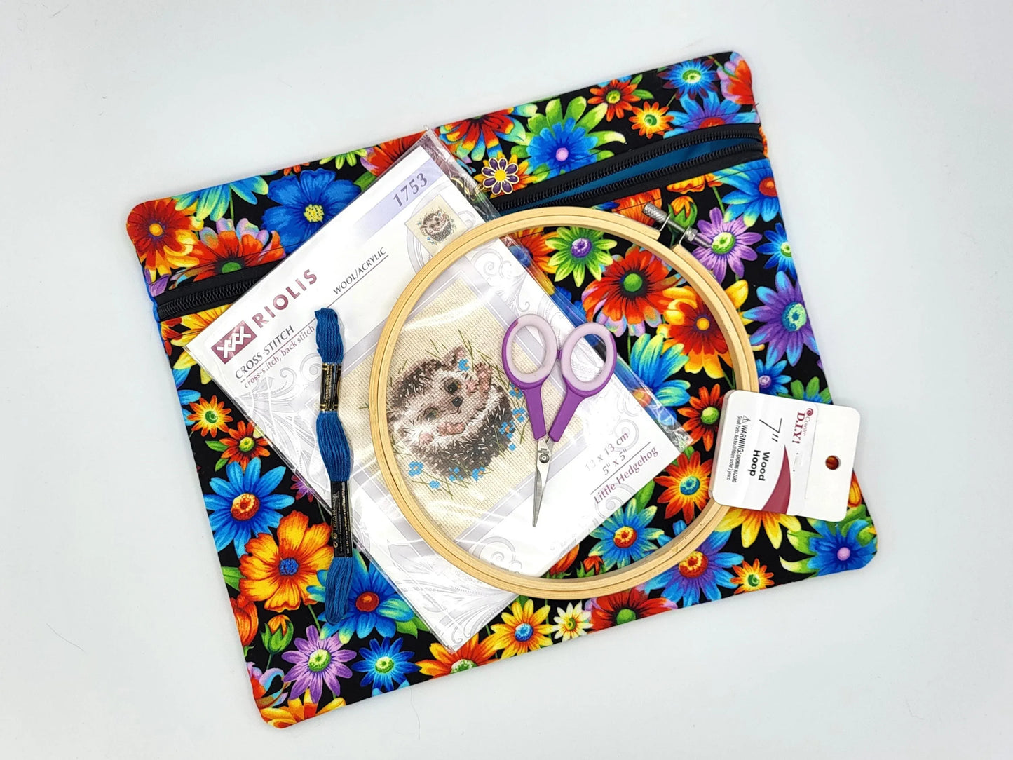 Project bag for cross stitch, 12.5"x10.5" medium size, Bright daisy floral | pouch for embroidery projects and sewing notions storage