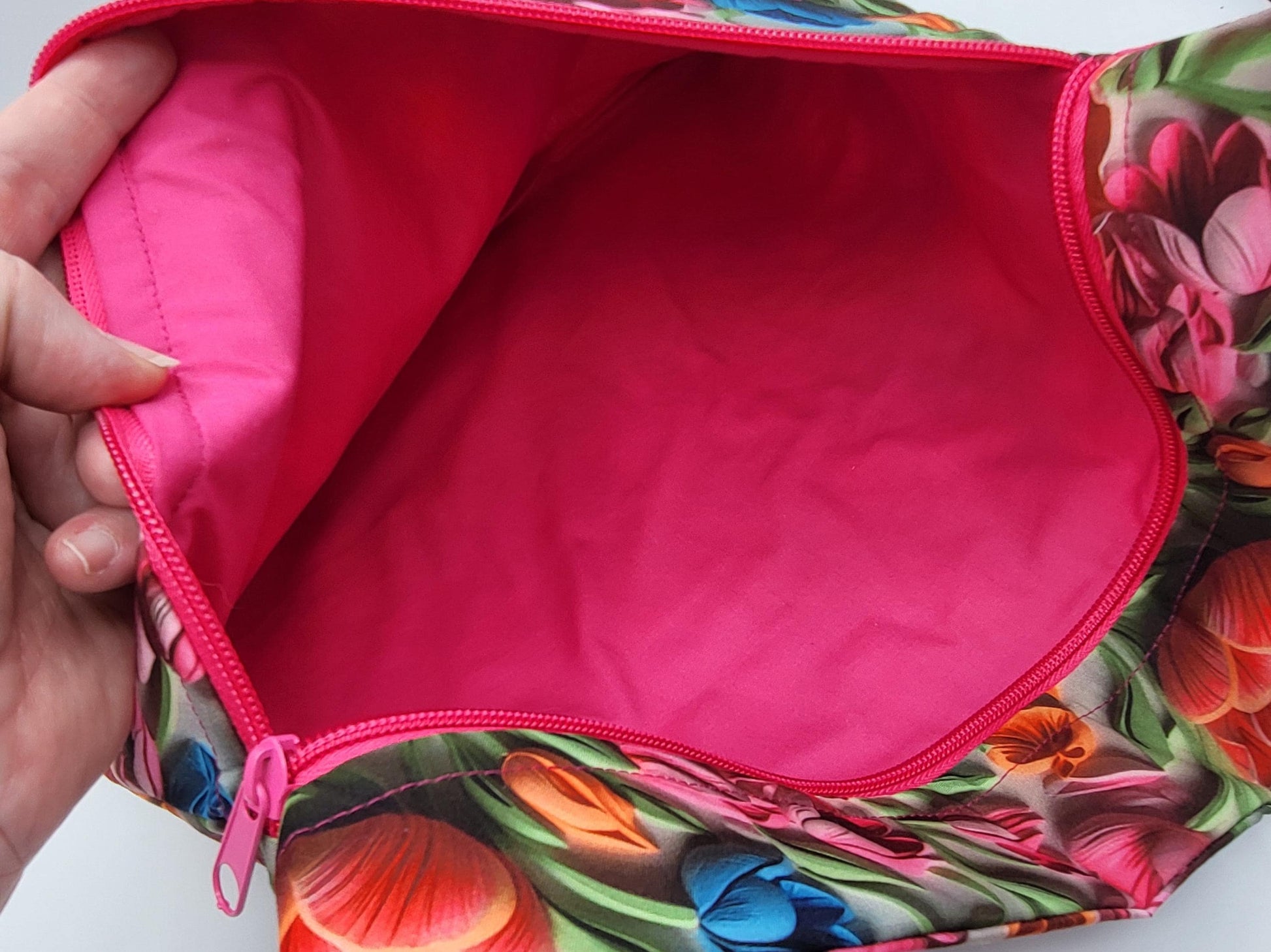 Project bag for cross stitch, 14.5x12.75" medium size, 3d Tulips print | pouch for embroidery projects and sewing notions storage