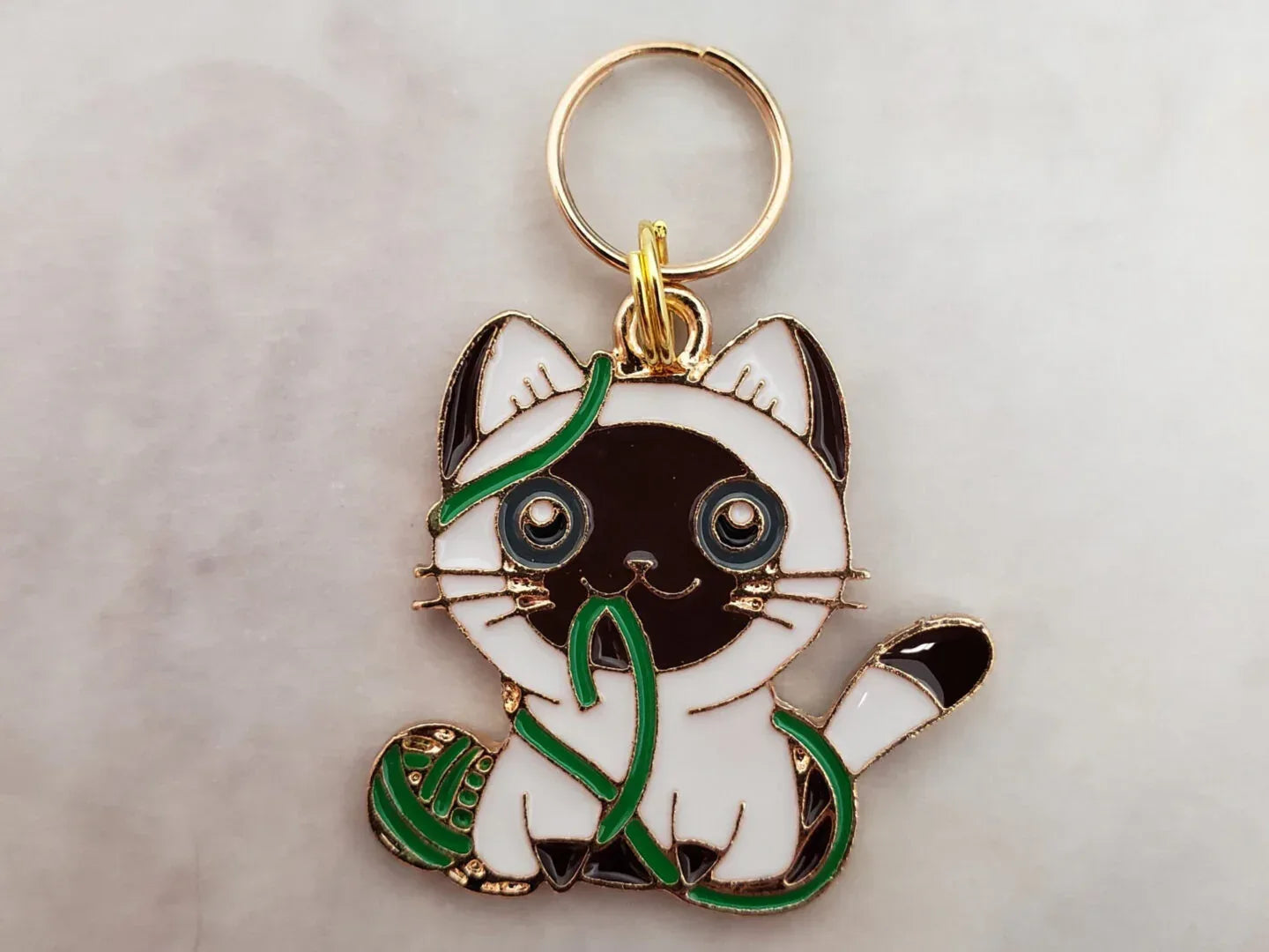 Siamese Cat Stitch Markers | Enamel Charm Stitch Markers 2pc