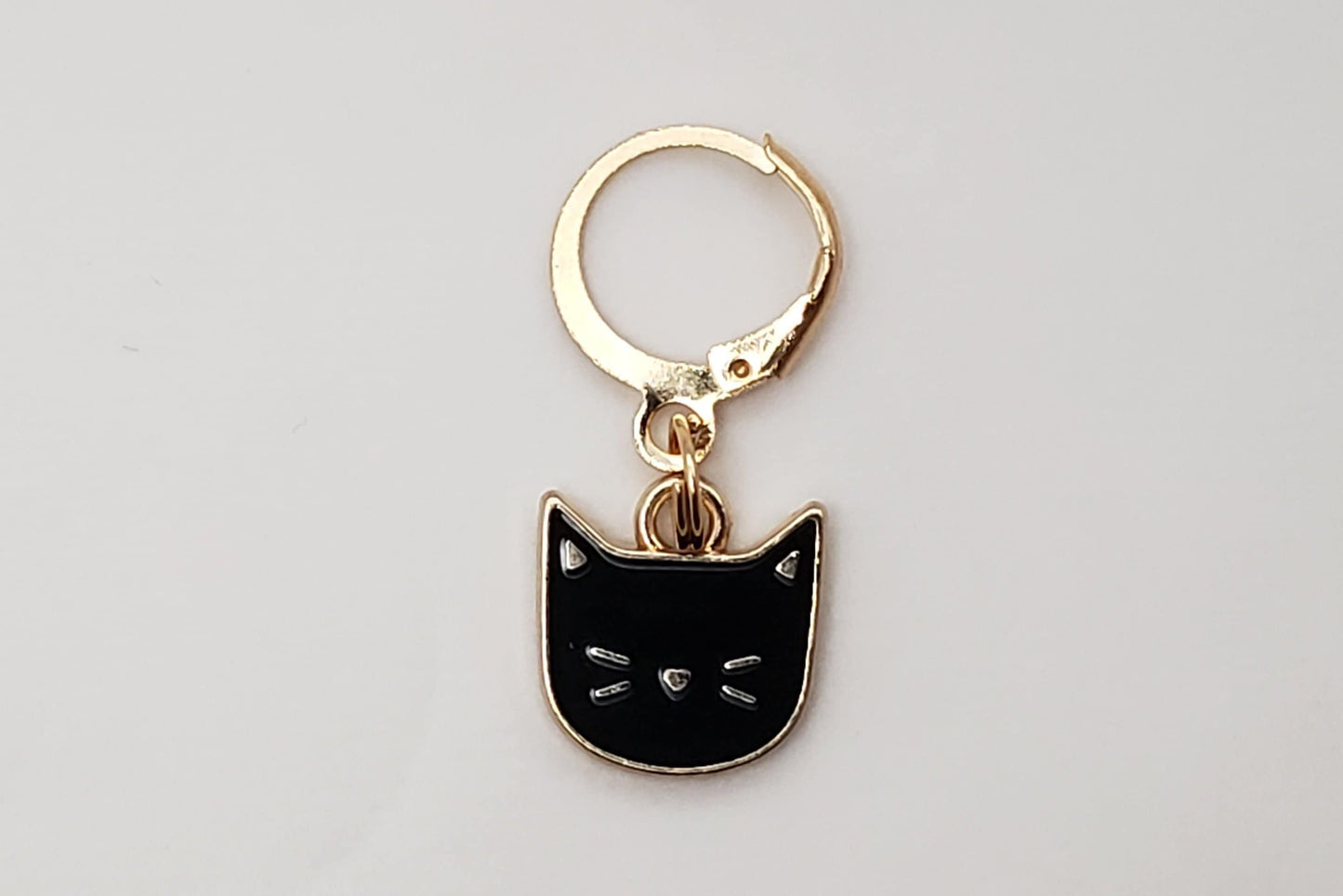 Cat Stitch Markers for Knitting, 4pc medium cats, 4 colors | Crochet stitch marker, progress keeper, project bag charms, crochet accessory