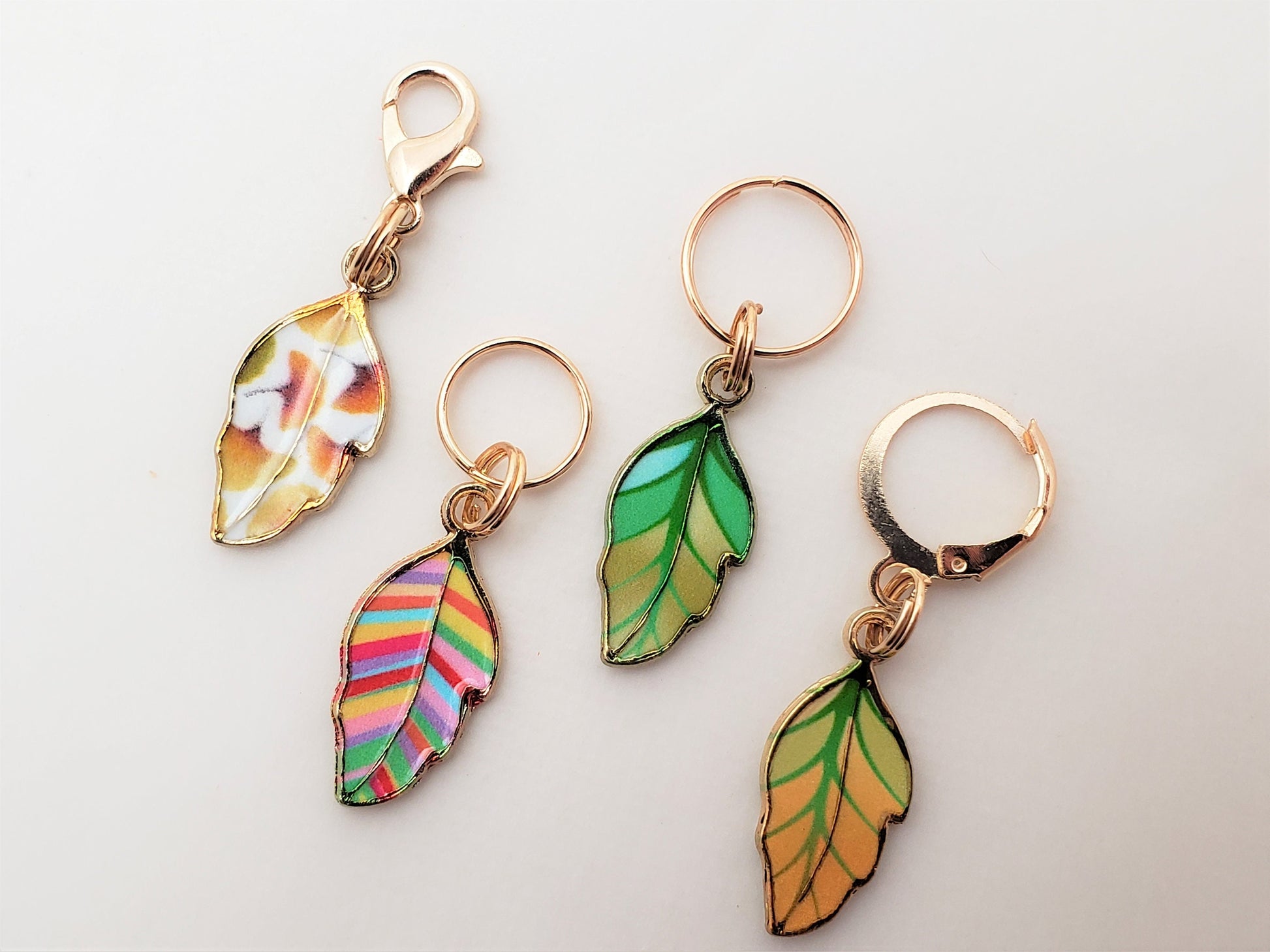 Leaf Stitch Markers for Knitting 4pc mixed set Gold color | Crochet stitch marker, progress keeper, project bag charms, crochet accessories
