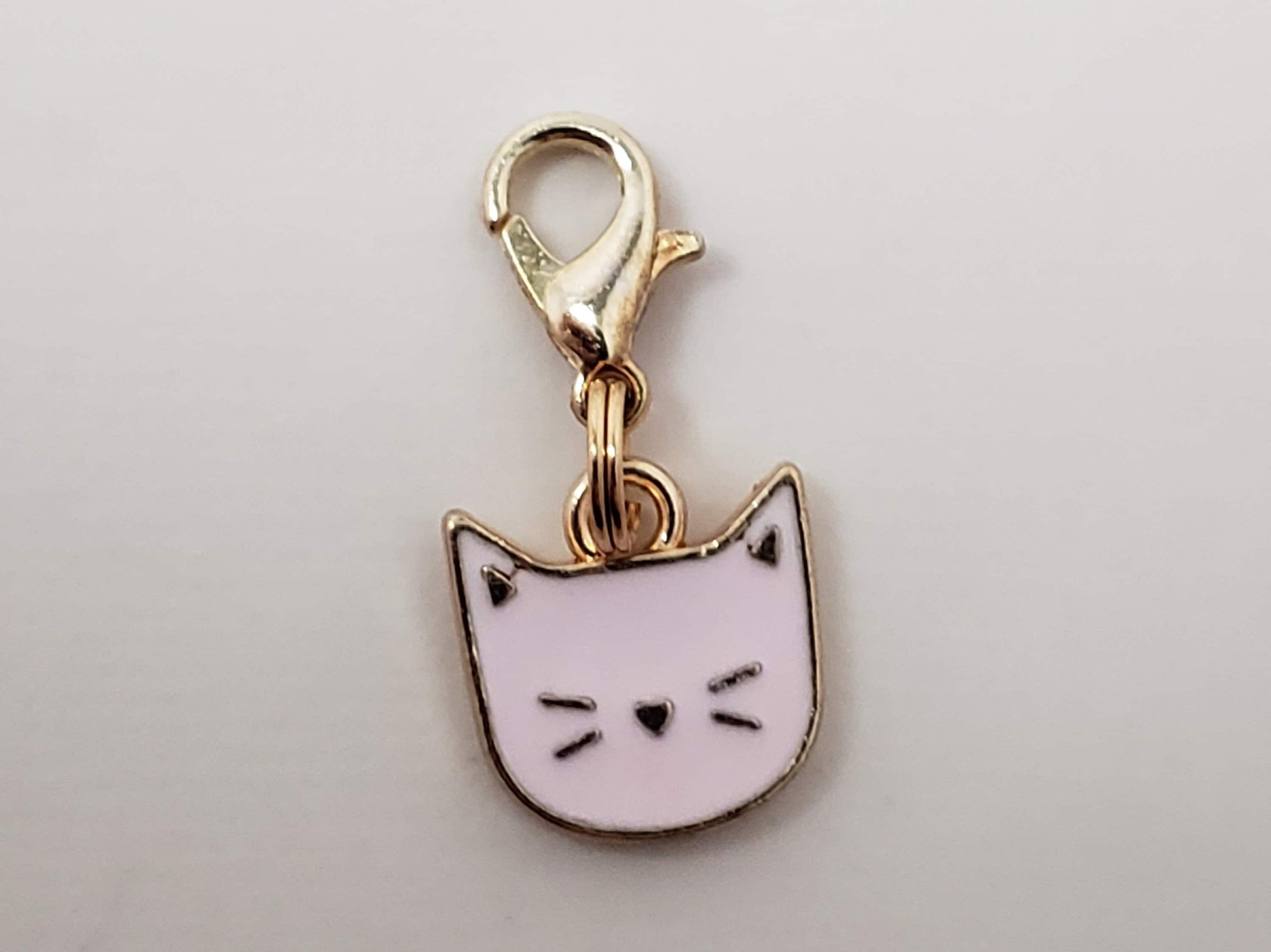 Cat Stitch Markers for Knitting, 4pc medium cats, 4 colors | Crochet stitch marker, progress keeper, project bag charms, crochet accessory