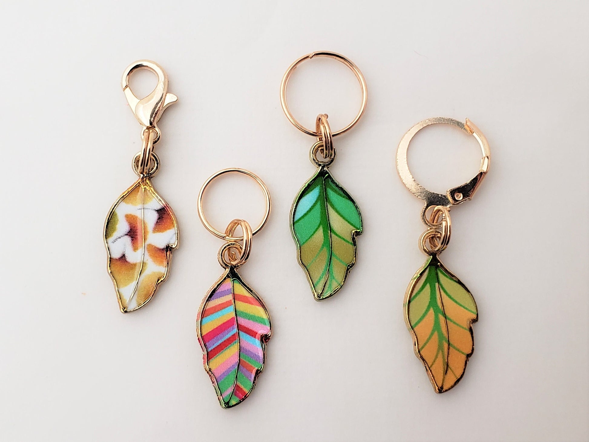 Leaf Stitch Markers for Knitting 4pc mixed set Gold color | Crochet stitch marker, progress keeper, project bag charms, crochet accessories