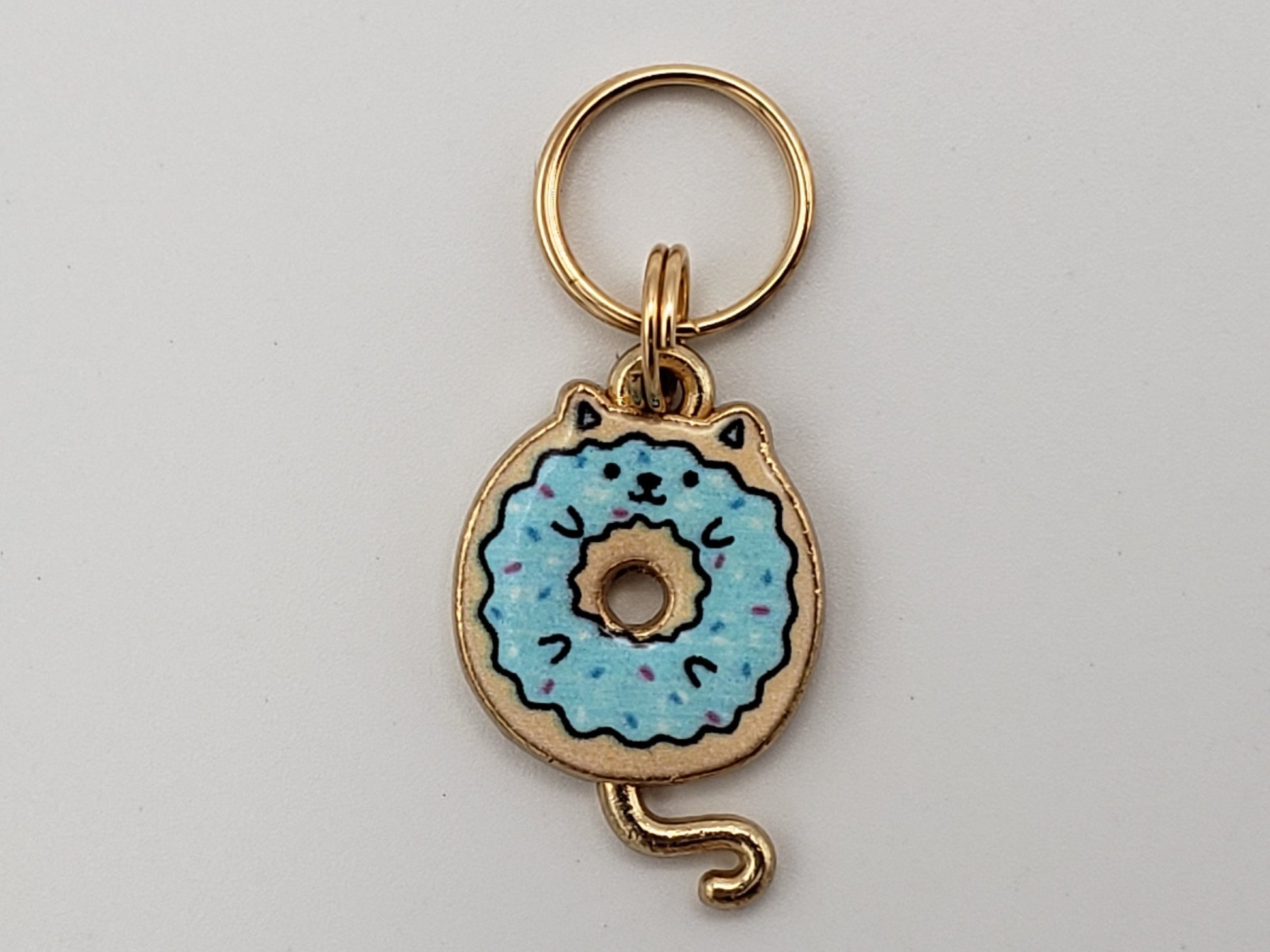 Donut Cat Stitch Markers for Knitting, 3pc | Crochet stitch marker, progress keeper, project bag charms, crochet accessory