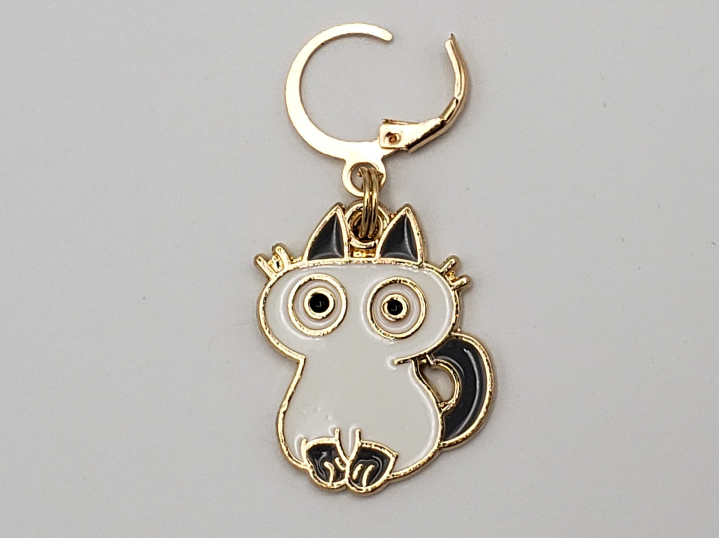 Cat Stitch Markers for Knitting, 2pc White or Brown | Crochet stitch marker, progress keeper, project bag charms, crochet accessories