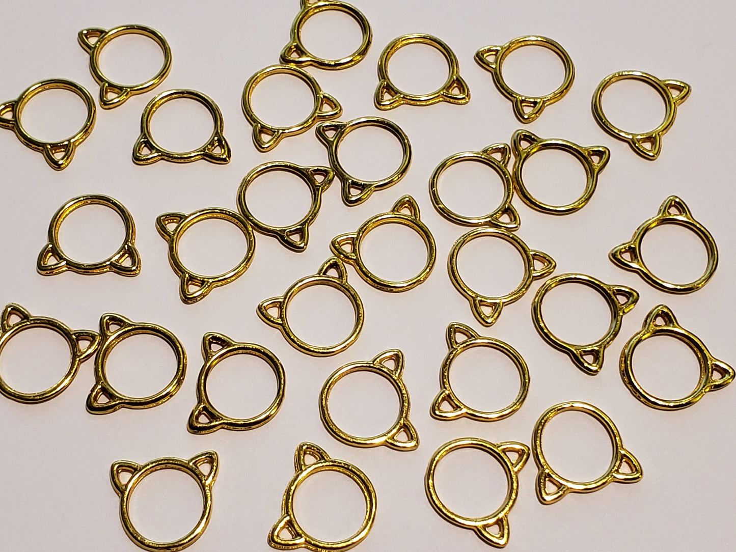 15pc Small or Medium Cat Ring Stitch Markers for Knitting, 9mm or 12mm inner diameter | closed stitch marker, knitting accessories