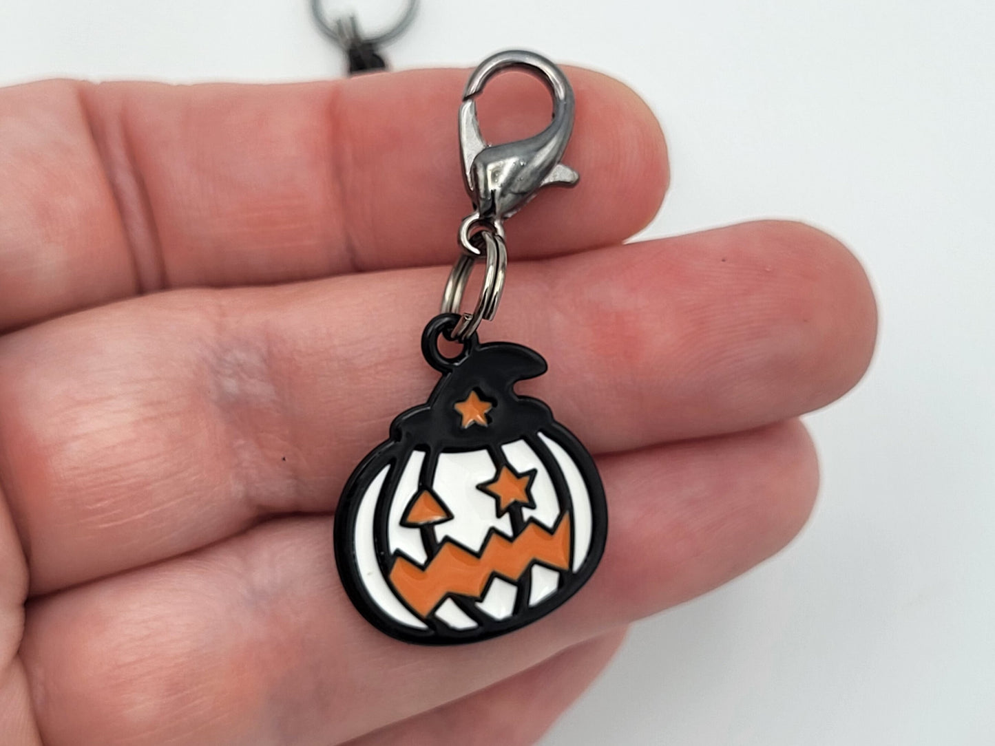 Halloween White Pumpkin Jack O' Lantern Stitch Markers for Knitting 3pc | Crochet stitch marker, project bag charm, crochet accessory