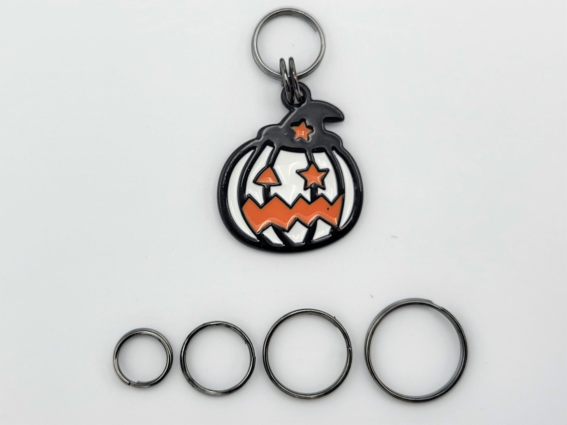 Halloween White Pumpkin Jack O' Lantern Stitch Markers for Knitting 3pc | Crochet stitch marker, project bag charm, crochet accessory