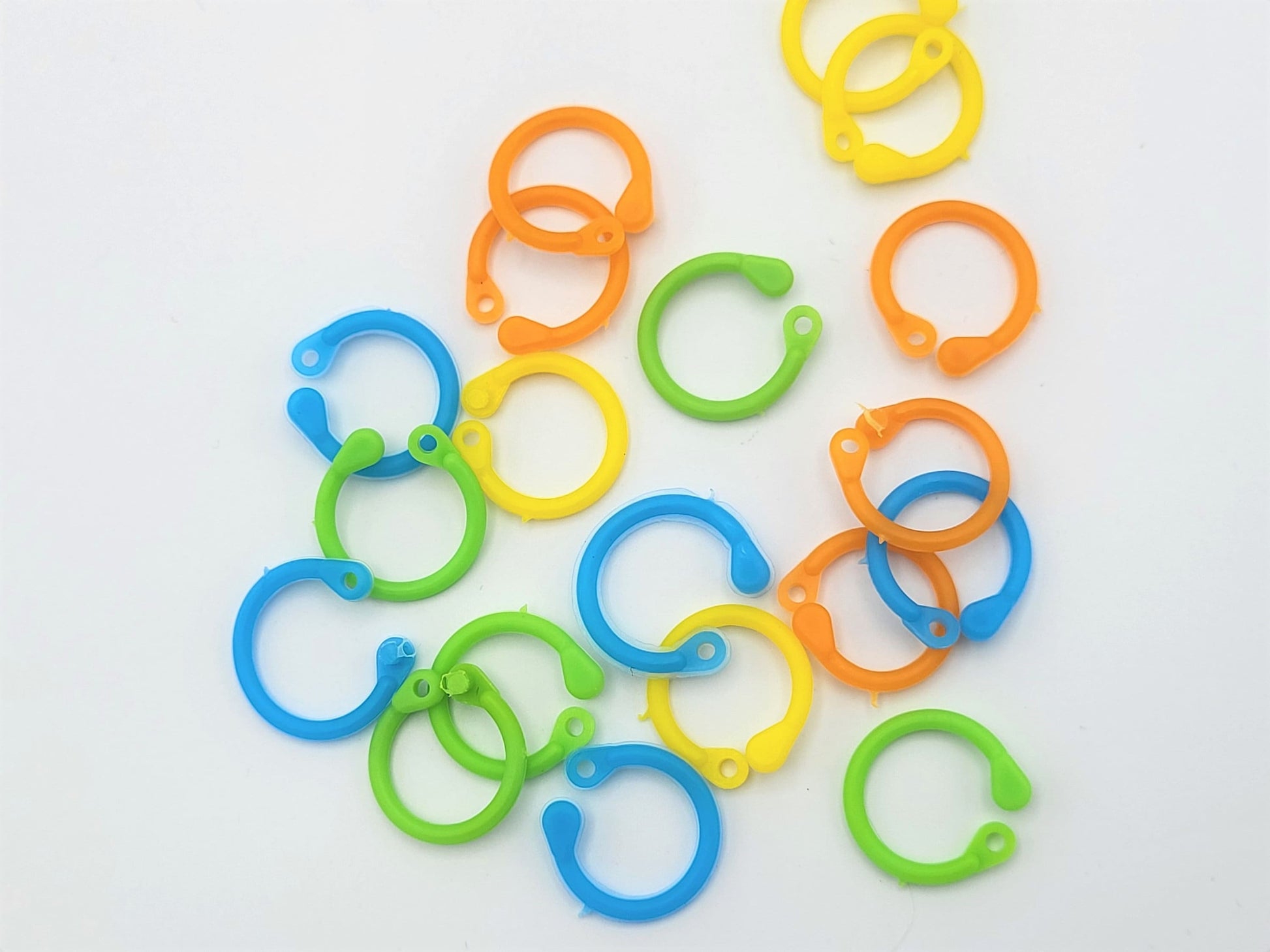 Stitch Markers for crochet and knitting, 20pc Soft Plastic Open Ring, mixed colors | snag free stitch marker, knitting accessories