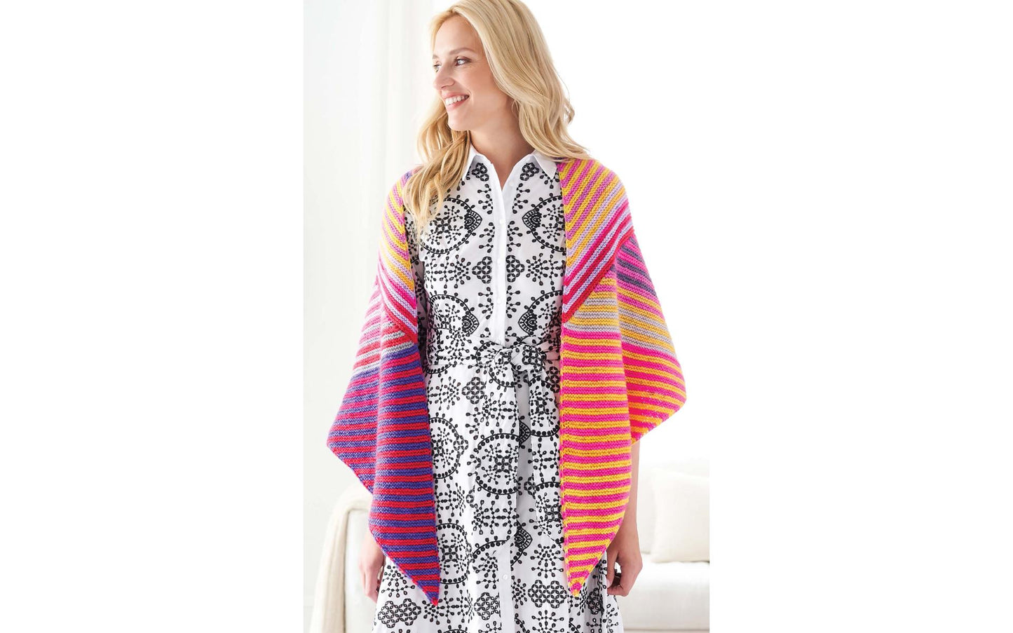 Knit Cakery - 10 Fun Projects Using Yarn Cakes - Softcover book