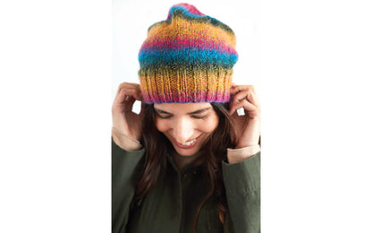 Knit Cakery - 10 Fun Projects Using Yarn Cakes - Softcover book