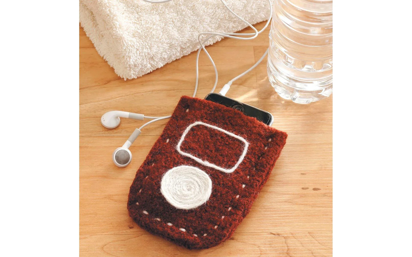 Learn to Knit Book - Step-by-Step How To's and 10 easy projects - Softcover book