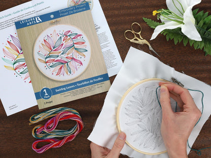 Stamped Embroidery Kit 6" - Swirling Leaves - Leisure Arts
