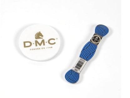 DMC Magnetic Needle Minders 2pcs - DMC Logo and Skein