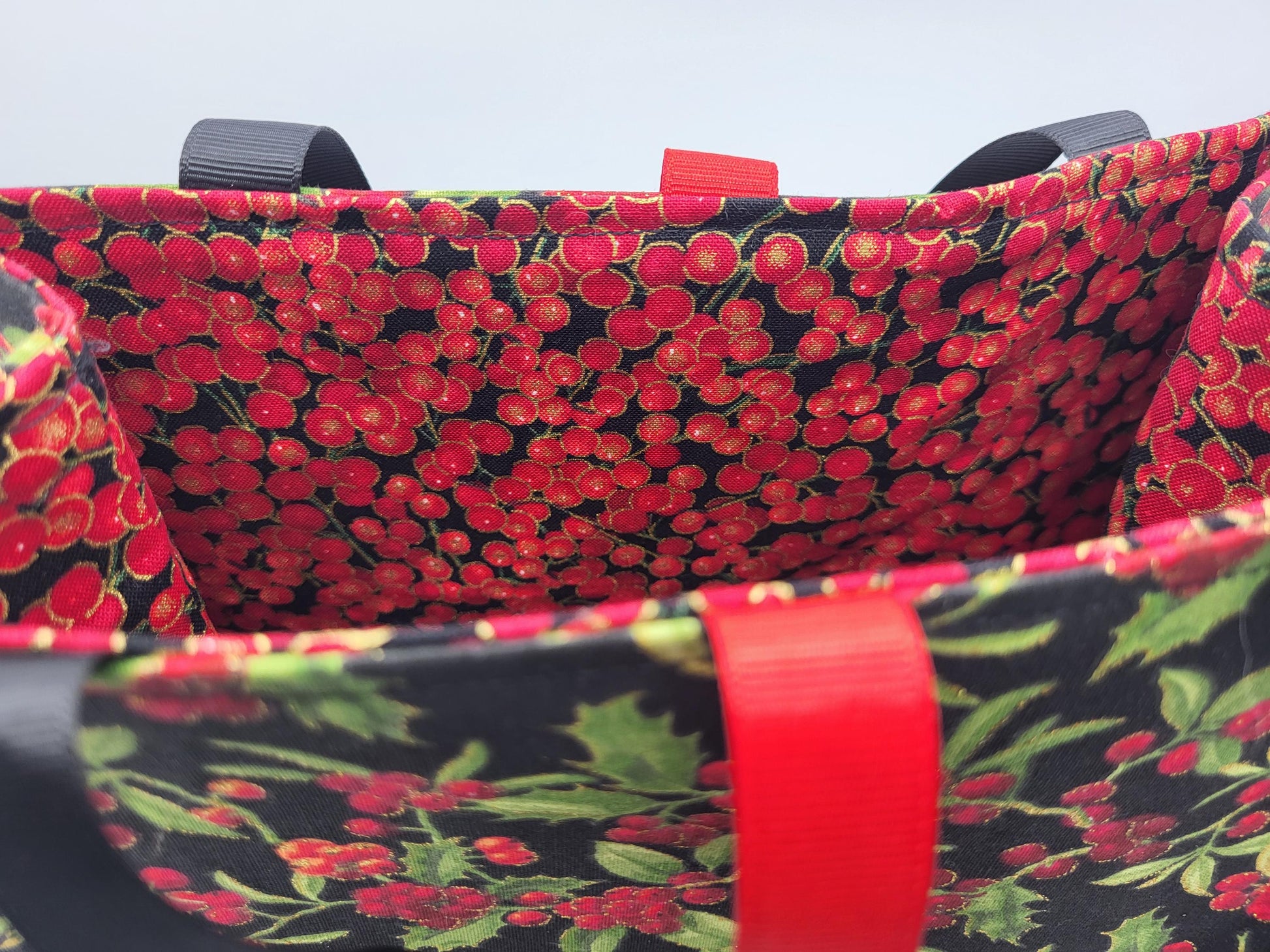 Handmade Holiday Fabric Gift Bag with Ribbon ties and handles, 8x10.5x5" - Black Red Holly Berries