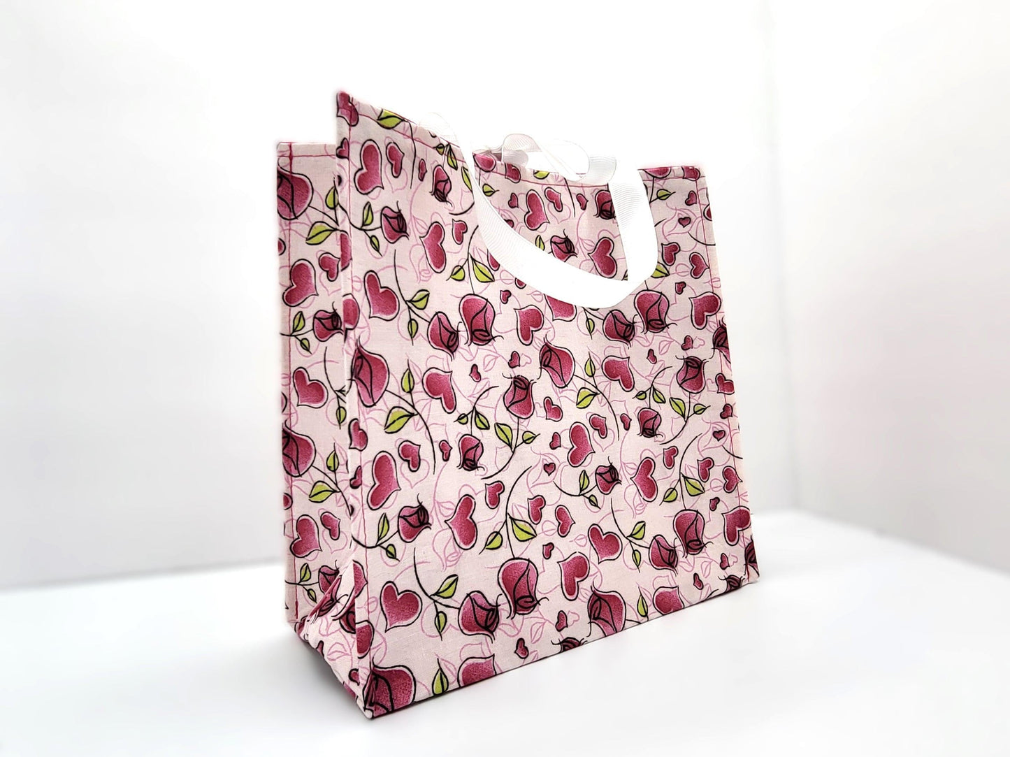 Small Reusable Fabric Valentine's Day Gift Bag with Ribbon tie and handles, Roses and Hearts