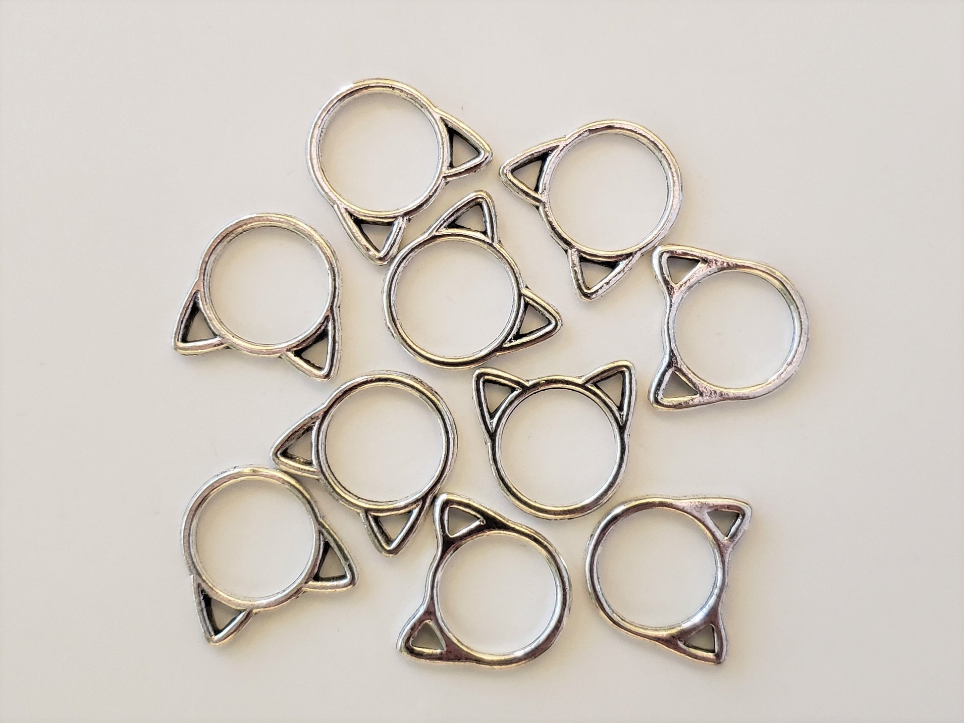15pc Small or Medium Cat Ring Stitch Markers for Knitting, 9mm or 12mm inner diameter | closed stitch marker, knitting accessories